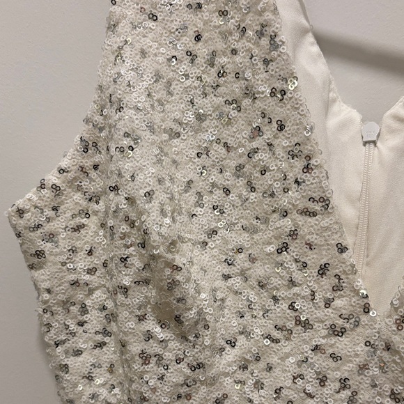 Dress the Population White Sequin skater dress A-line Vneck sleeveless bridal L - Picture 3 of 13